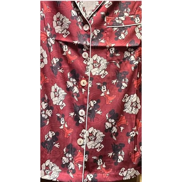 2024 Disney Parks Hollywood Studios Tower Of Terror Pajama Short Silky Set L - Picture 3 of 3